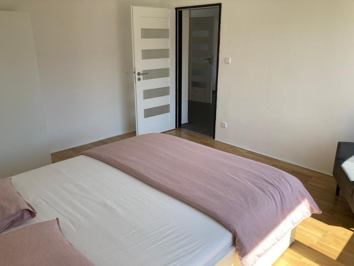 Apartman Maay Глоговец Экстерьер фото