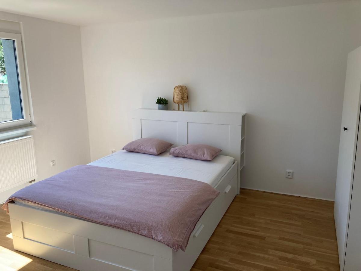 Apartman Maay Глоговец Экстерьер фото