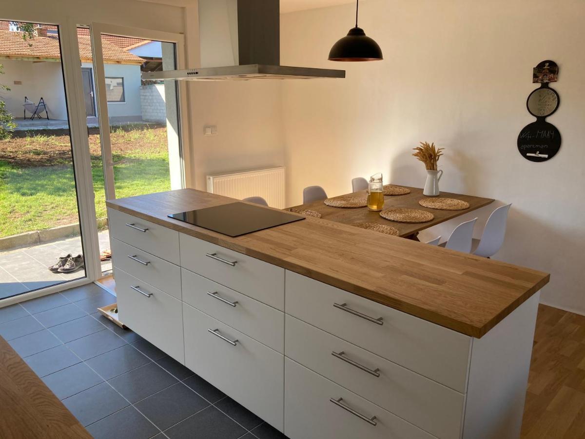 Apartman Maay Глоговец Экстерьер фото