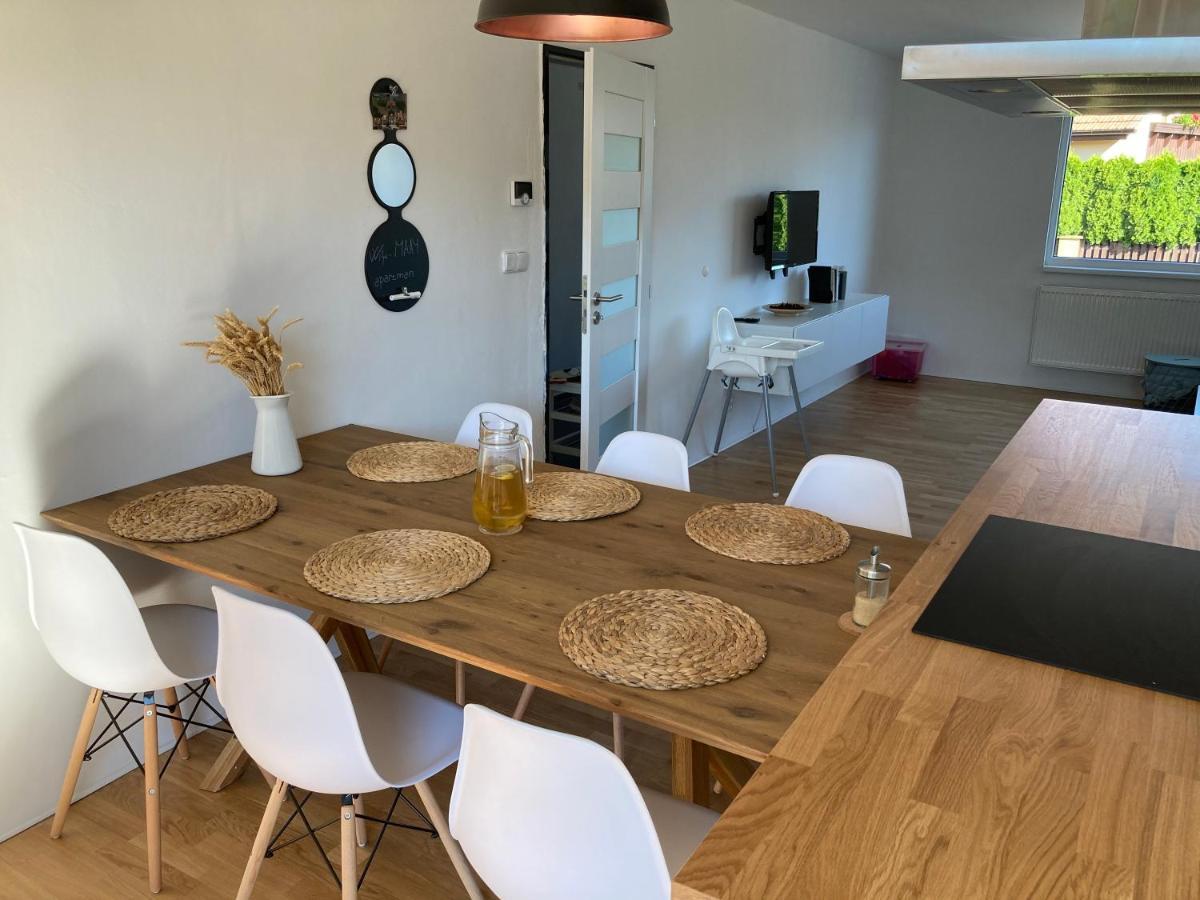 Apartman Maay Глоговец Экстерьер фото